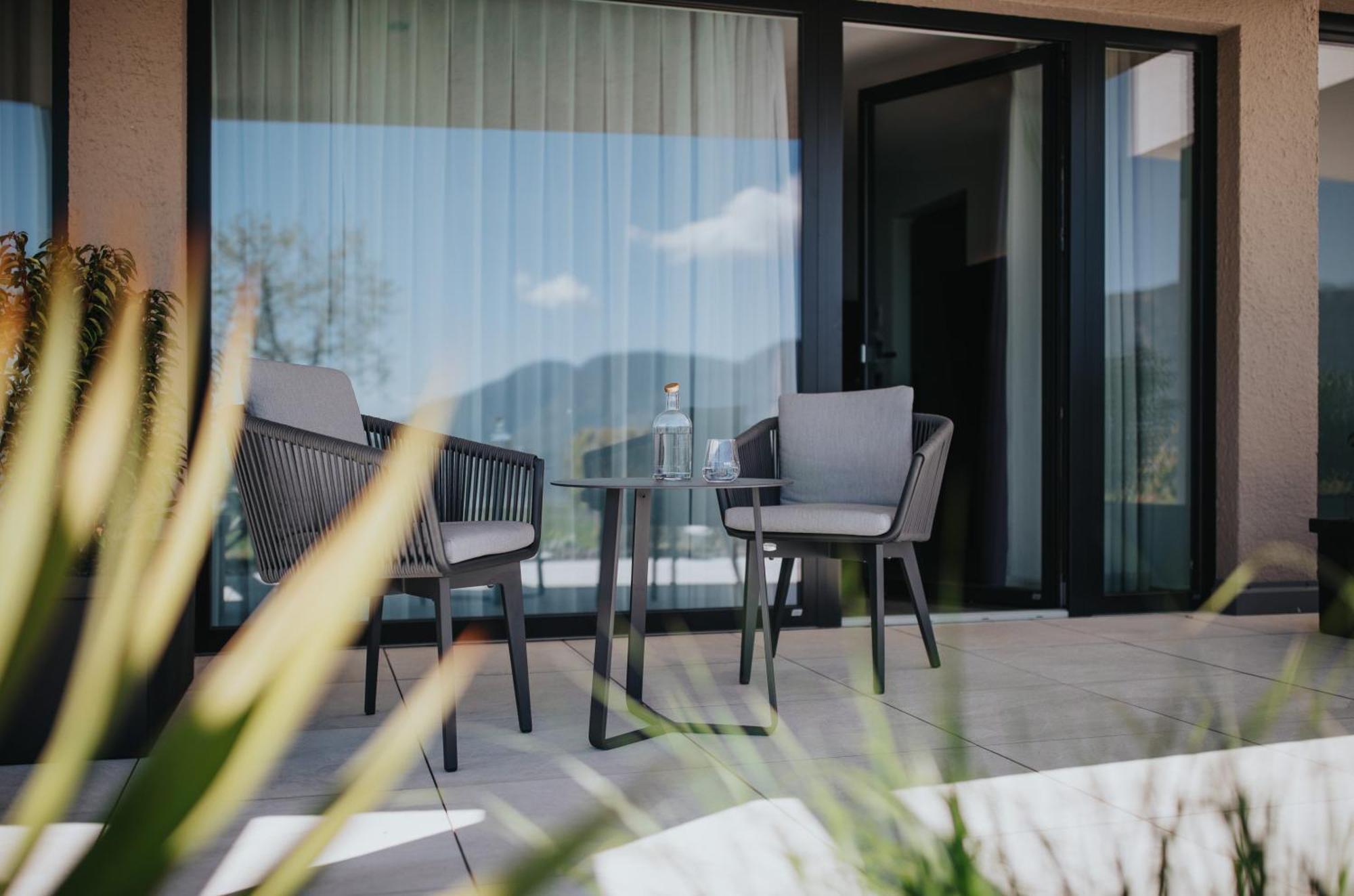 Bed and Breakfast La Vista Panoramic Hideaway (Adults Only) Tirolo Esterno foto